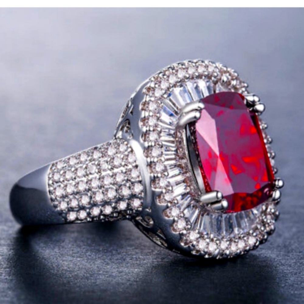 GORGEOUS SIMULATED RUBY & DIAMOND 💎 PLATINUM RING
